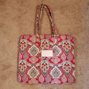 Pink quilted laptop bag